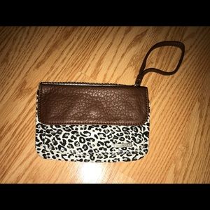 small aeropostale wristlet